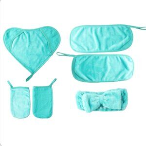 Blushly -  6 Piece Makeup Removing Towel Set